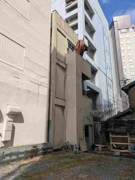 【土地・上物あり】宇部市相生町 店舗付き住宅の画像2