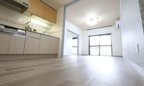 【パン・シティハイム】神奈川県横浜市南区六ッ川3丁目の画像2