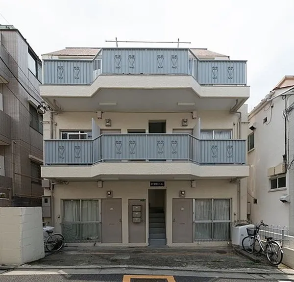 【第一海老マンション】東京都新宿区戸山1丁目の画像