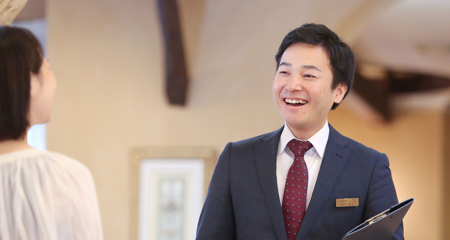 リーベリアでスナップ撮影をするリーベリアスタッフ